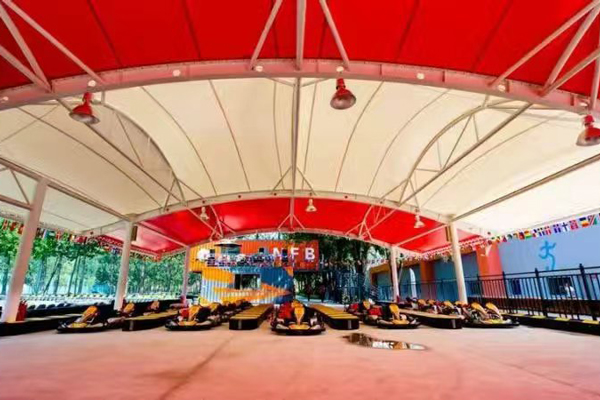 透光的沈陽(yáng)張拉膜罩棚，帶領(lǐng)潮流，成為城市新寵